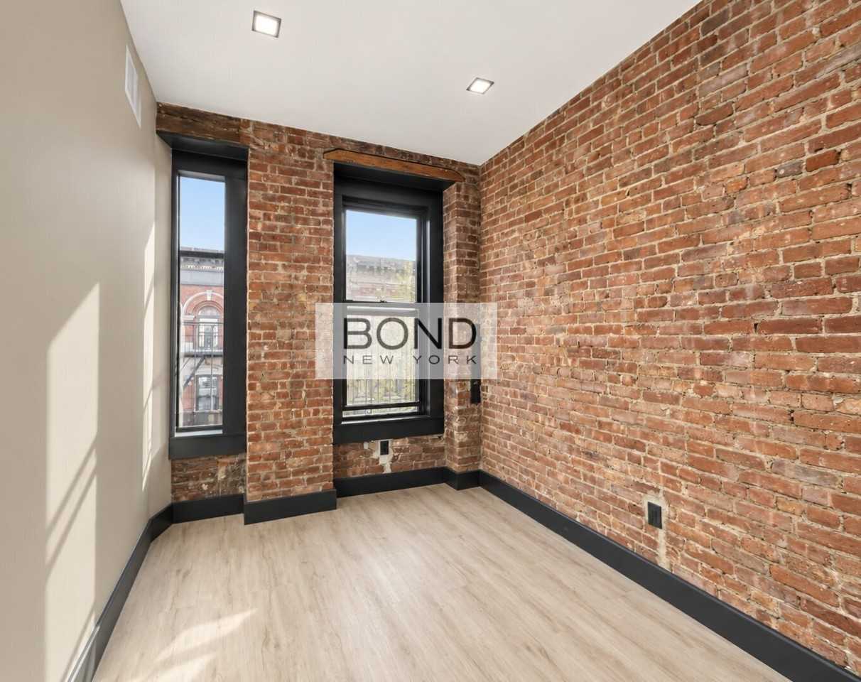 9 W 103rd St #PH - Photo 6 of 15