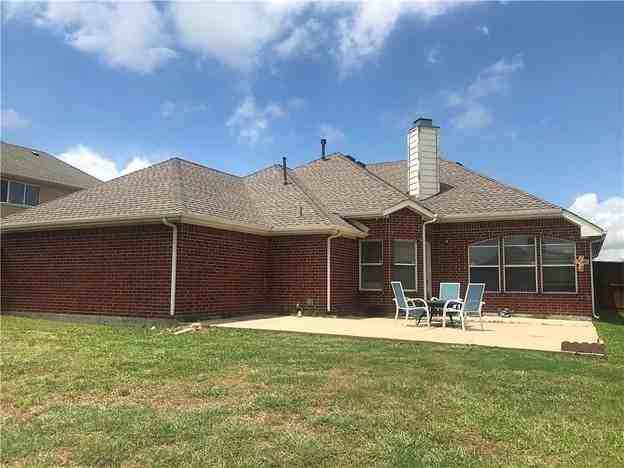 114 Briar Oak Dr - Photo 2 of 16