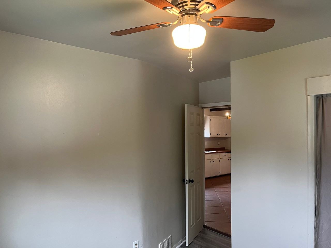 5818 W Washington St - Photo 3 of 39