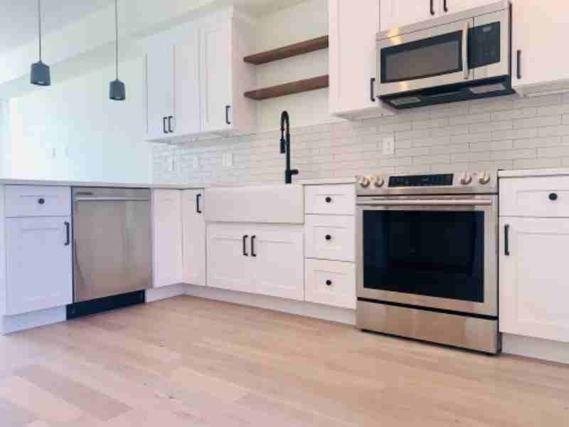 1917 W Elk Pl - Photo 3 of 16