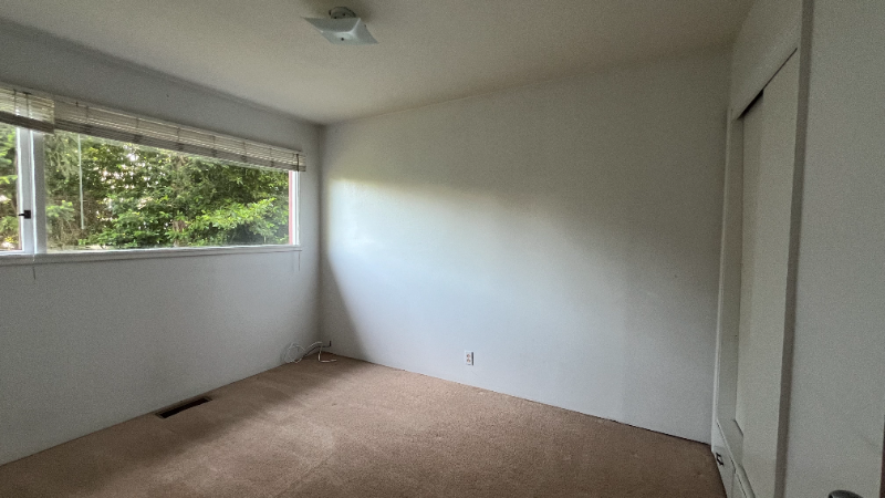 4605 W Mercer Way - Photo 7 of 20