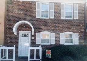 featured image of 121 Charlestowne Cir