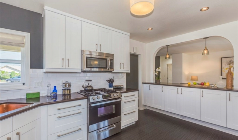 405 N Peach Knl - Photo 6 of 10
