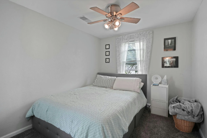 1234 S 96th St - Photo 5 of 8