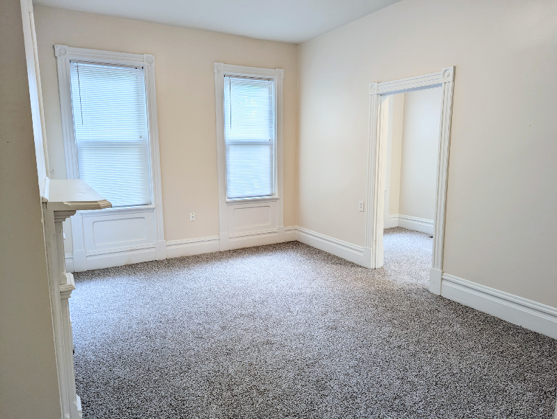 1807 11th St - Photo 7 of 16