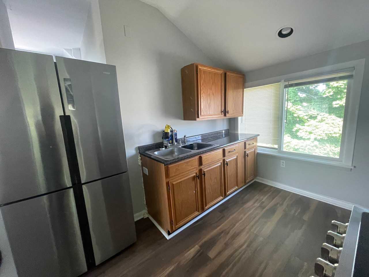 14 George St #3 - Photo 3 of 13