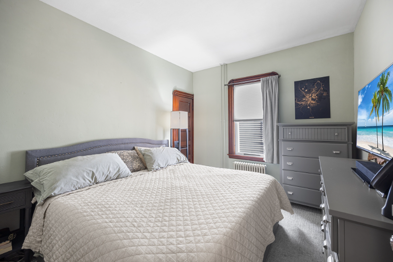 93 Sidney St #1 - Photo 5 of 10