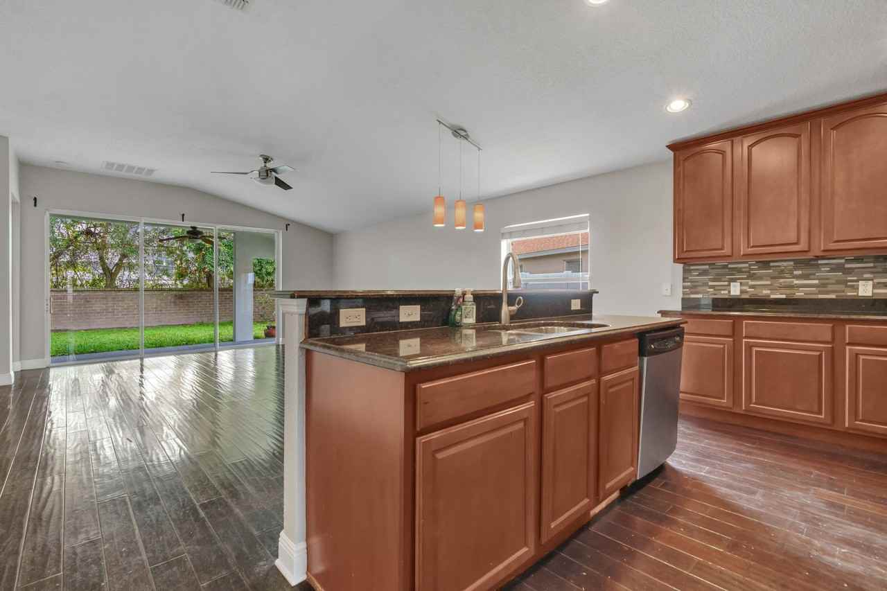 14502 Windigo Ln - Photo 6 of 20