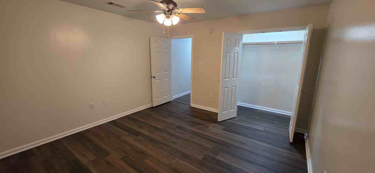 2216 Mustang St - Photo 5 of 20