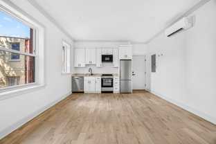 311 E Capitol St Se #4 - Photo 1 of 1