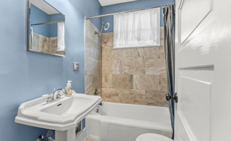 312 Avondale Ave - Photo 4 of 13