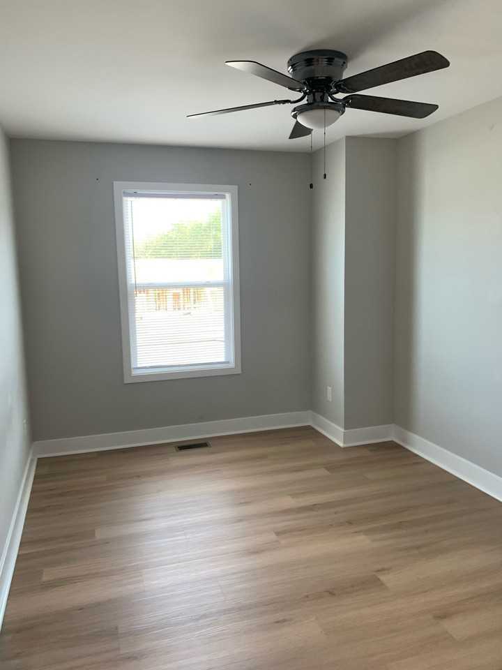303 Robert M Green Dr - Photo 6 of 14