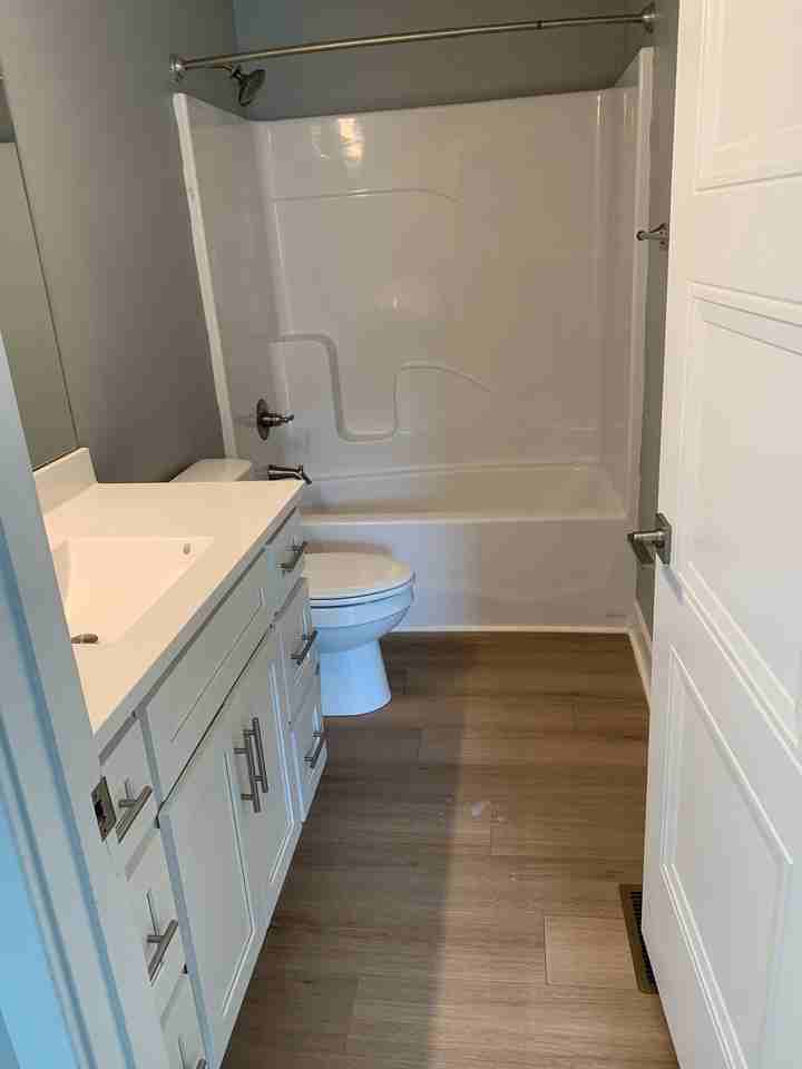 303 Robert M Green Dr - Photo 7 of 14