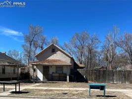 featured image of 1321 Palmer Ave