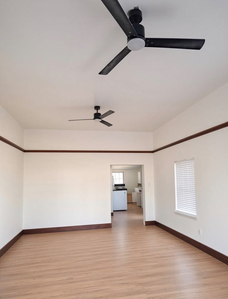 1321 Palmer Ave - Photo 3 of 5