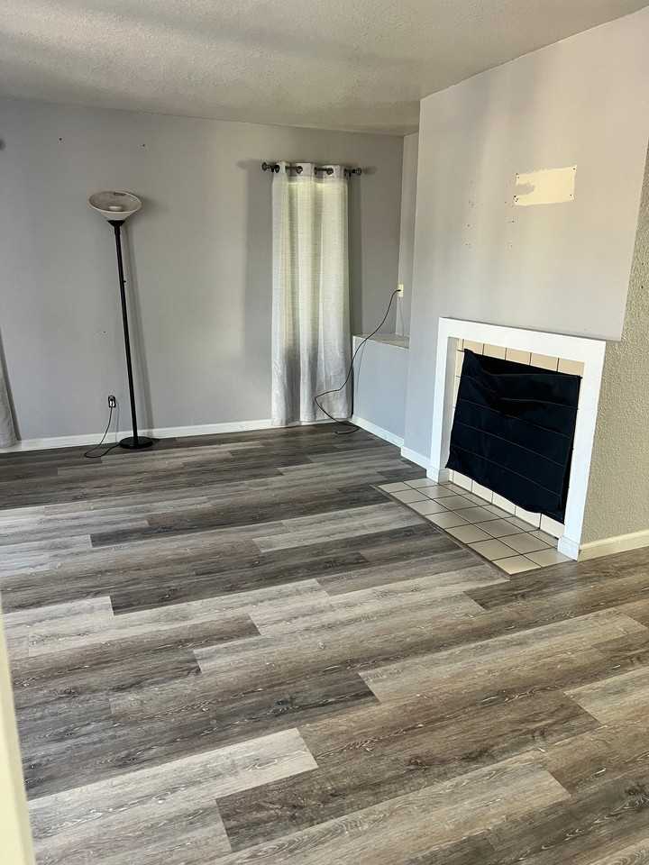 1604 Porter Way - Photo 7 of 10