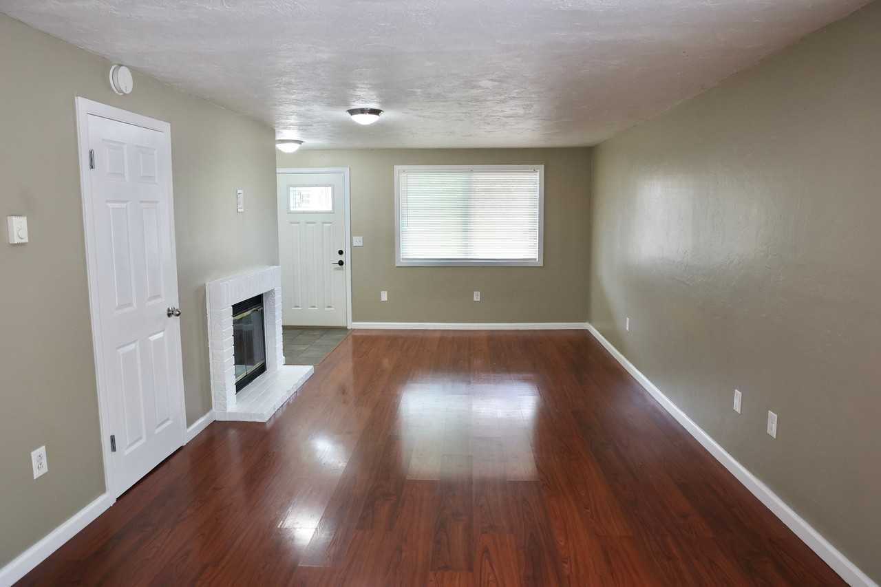 1432 Kimtah Ct Ne #A - Photo 3 of 22