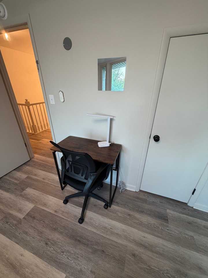 6022 S 72nd East Ave - Photo 2 of 6