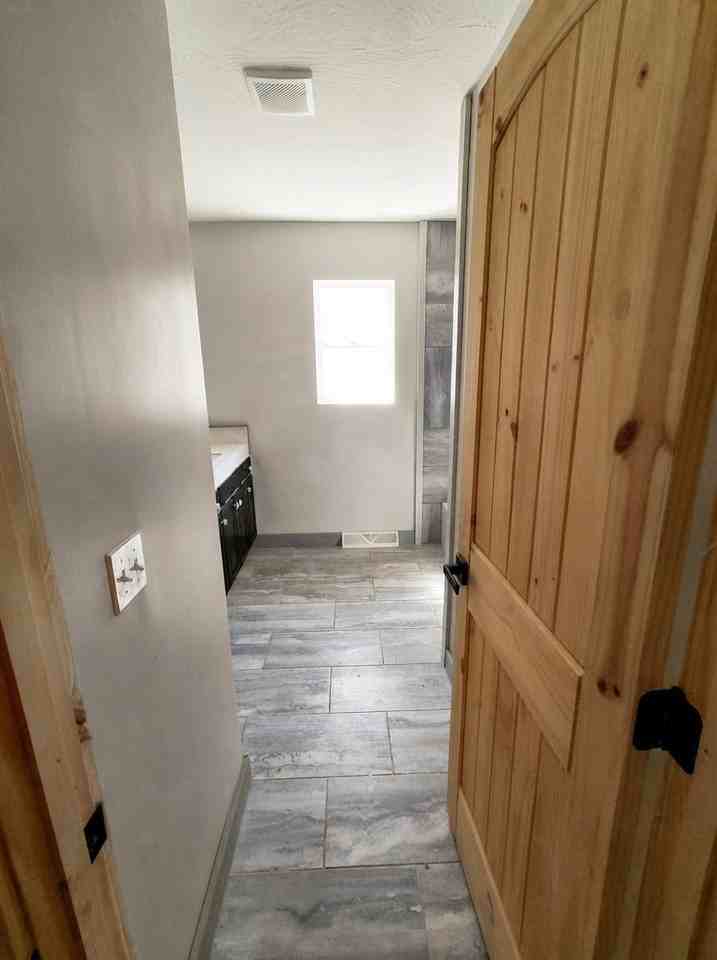 3006 E Gasconade St - Photo 5 of 20