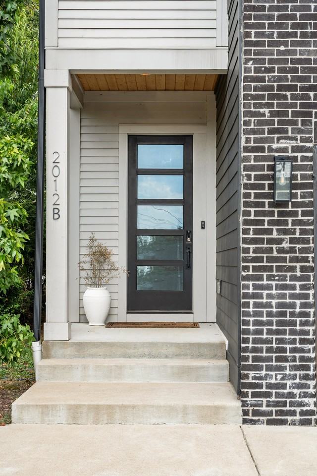 2012 Owen St #B - Photo 2 of 20