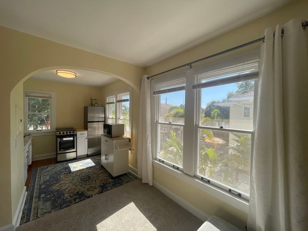 316 13th Ave N #C - Photo 6 of 11