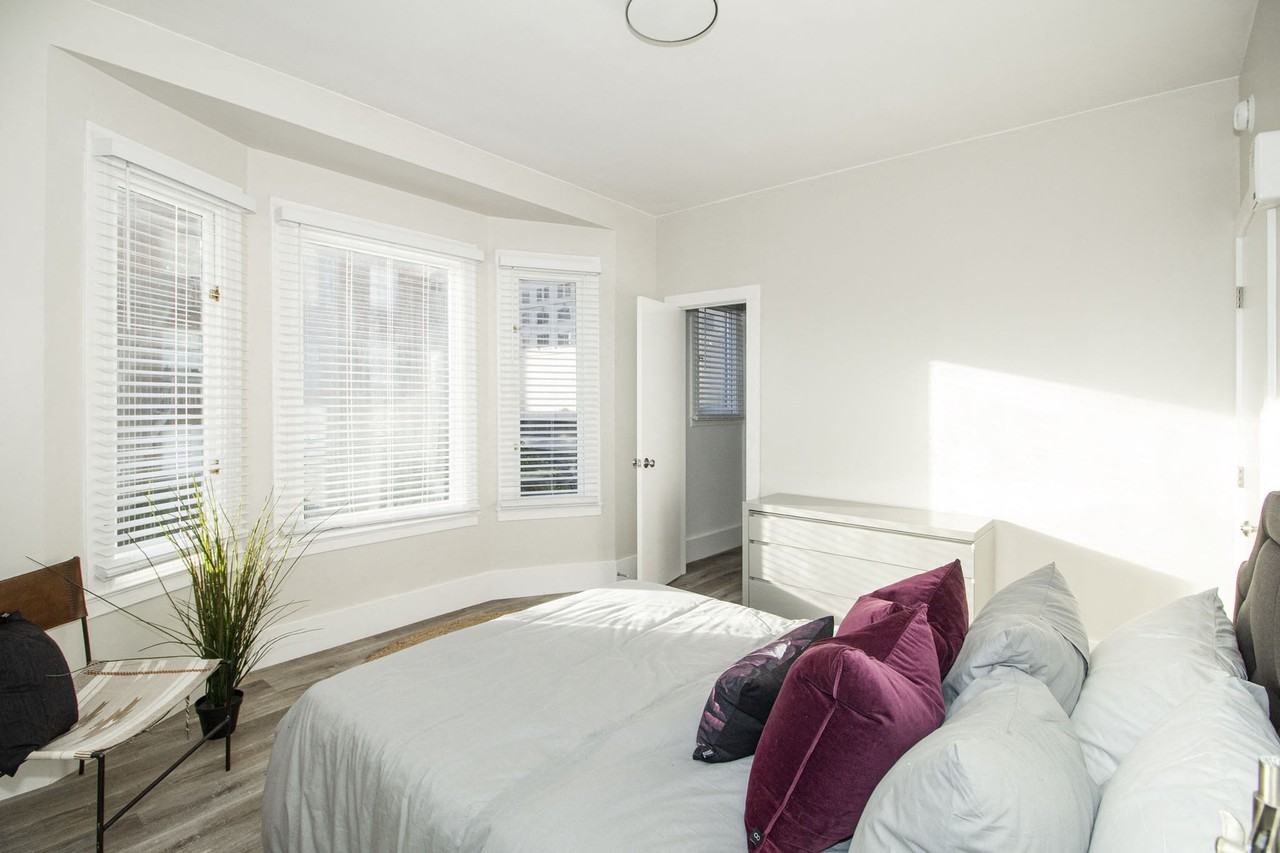 795 Pine - Photo 4 of 20