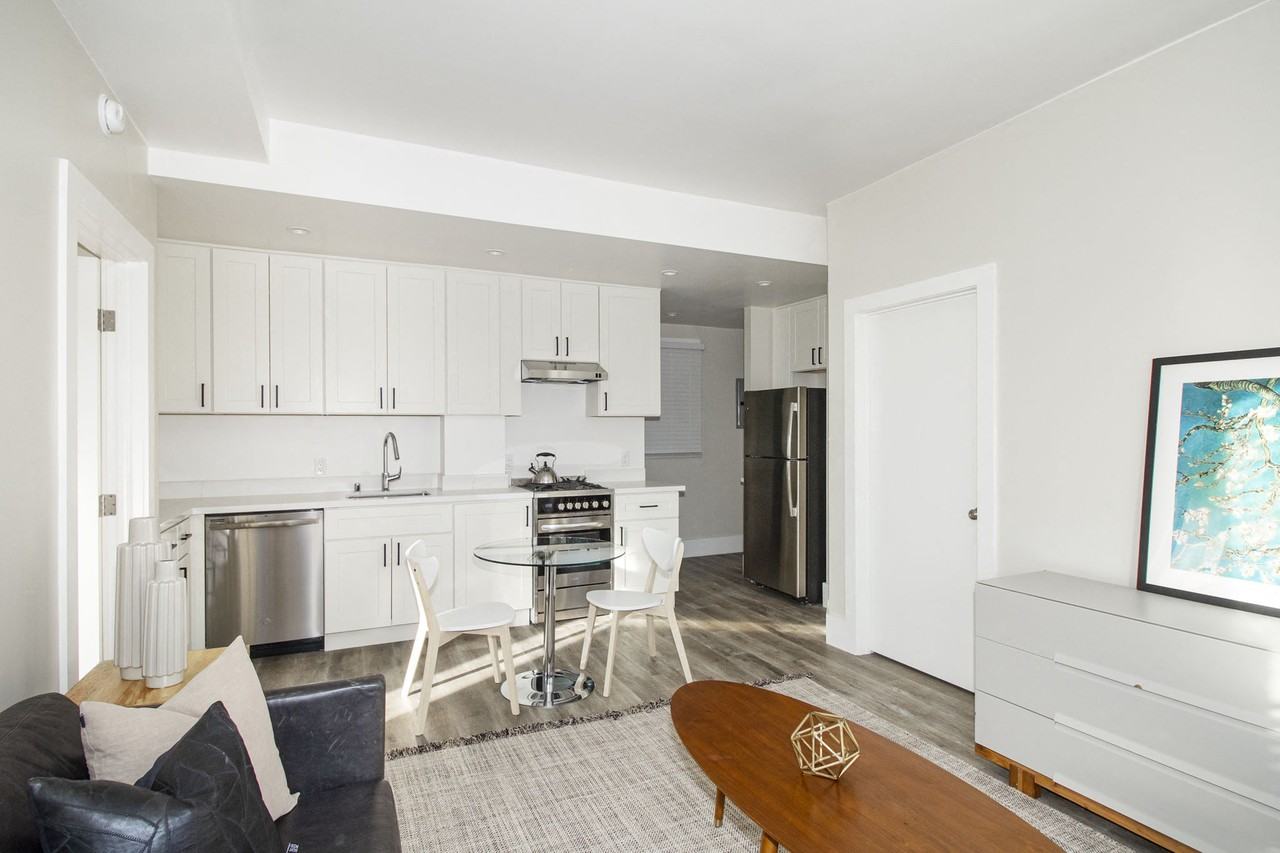795 Pine - Photo 6 of 20