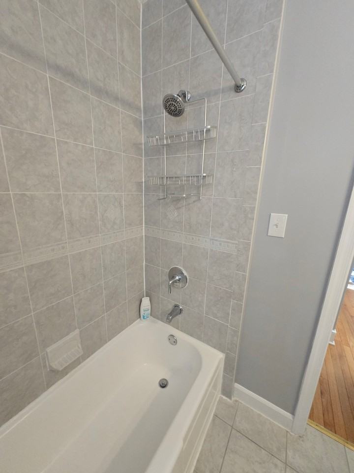 411 Hobart Pl Nw - Photo 7 of 25