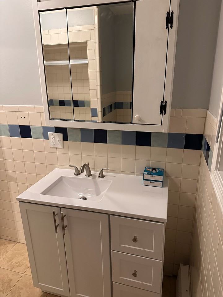 155 Harrison St #2 - Photo 3 of 10
