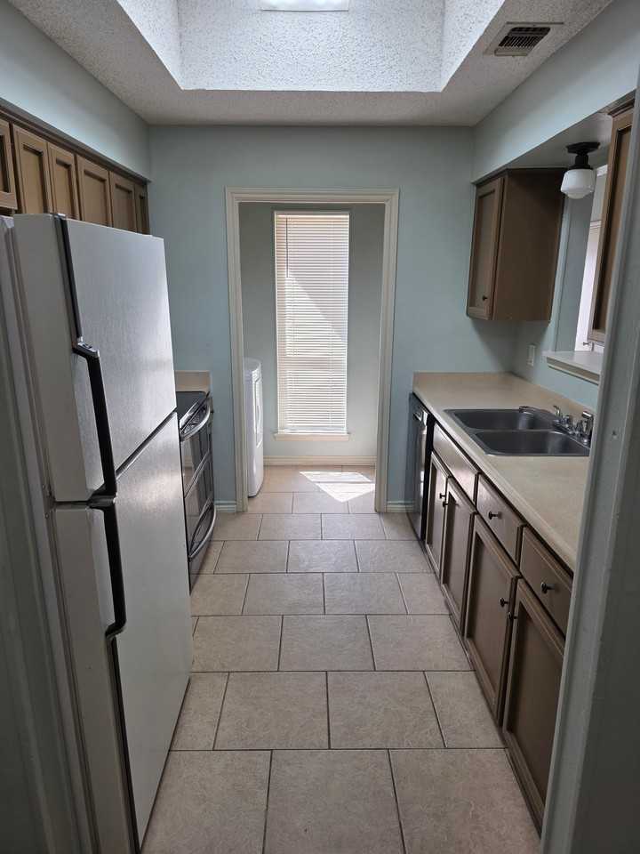 13539 George Rd - Photo 4 of 15