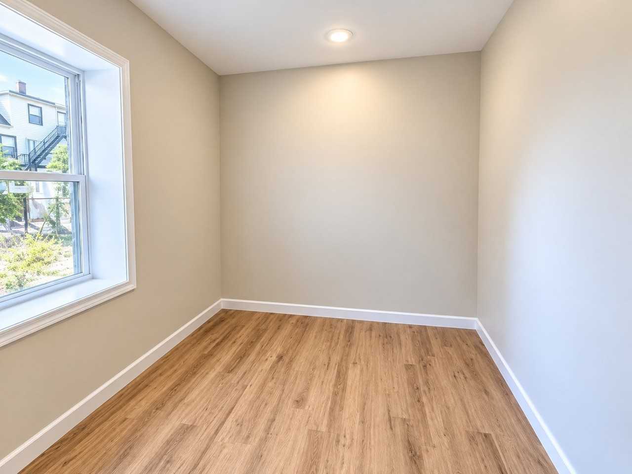 65 S Harrison St #10 - Photo 5 of 7