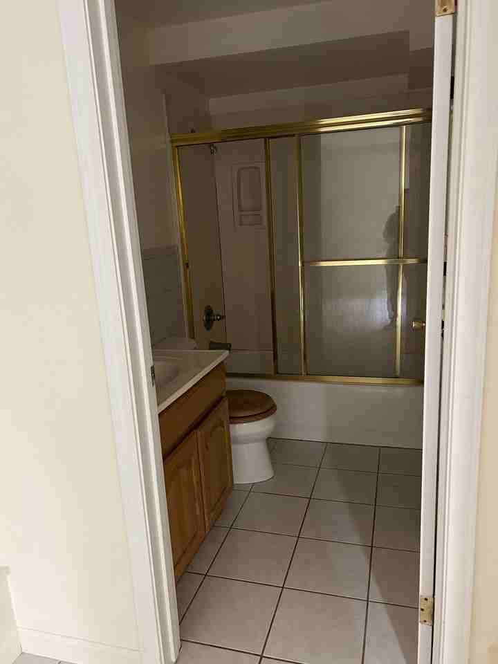 1353 27th Ave - Photo 5 of 7