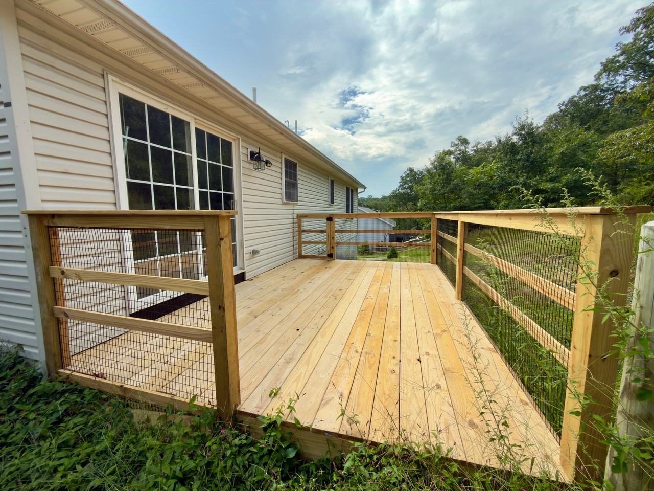 104 Willow Trl - Photo 3 of 11
