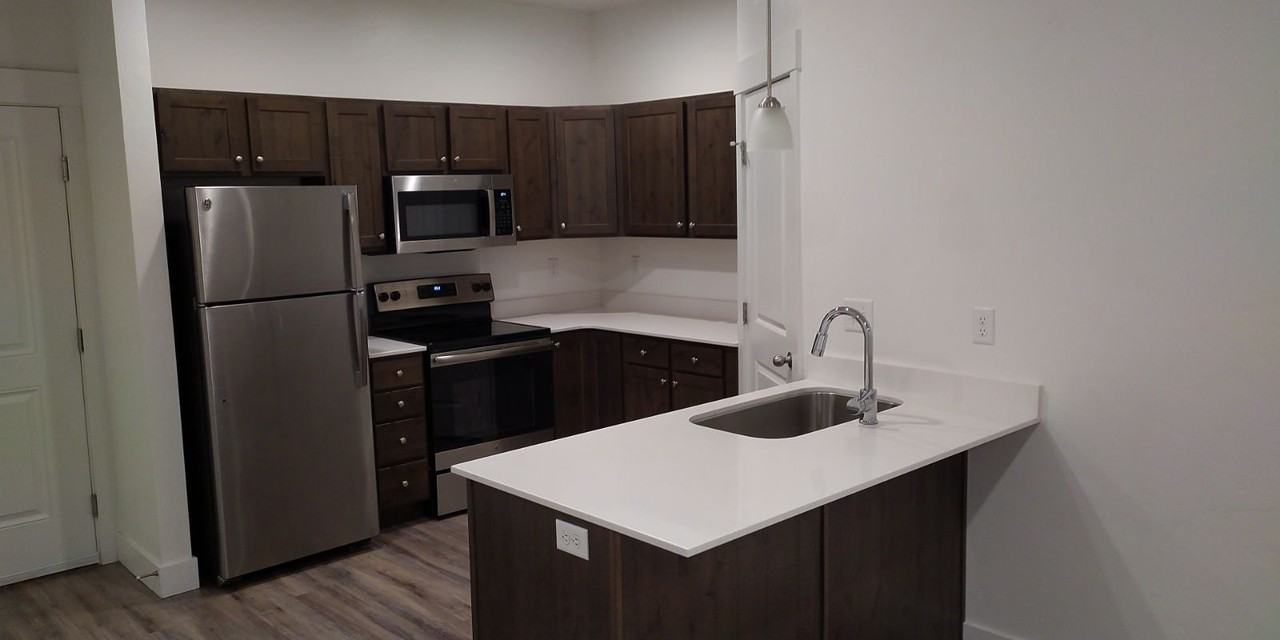 478 W.S. #4 - Photo 3 of 12