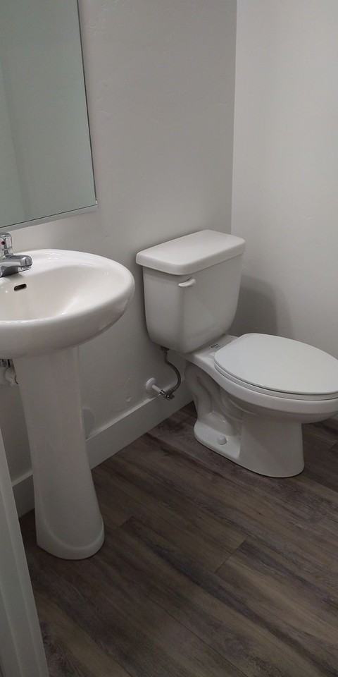 478 W.S. #4 - Photo 5 of 12