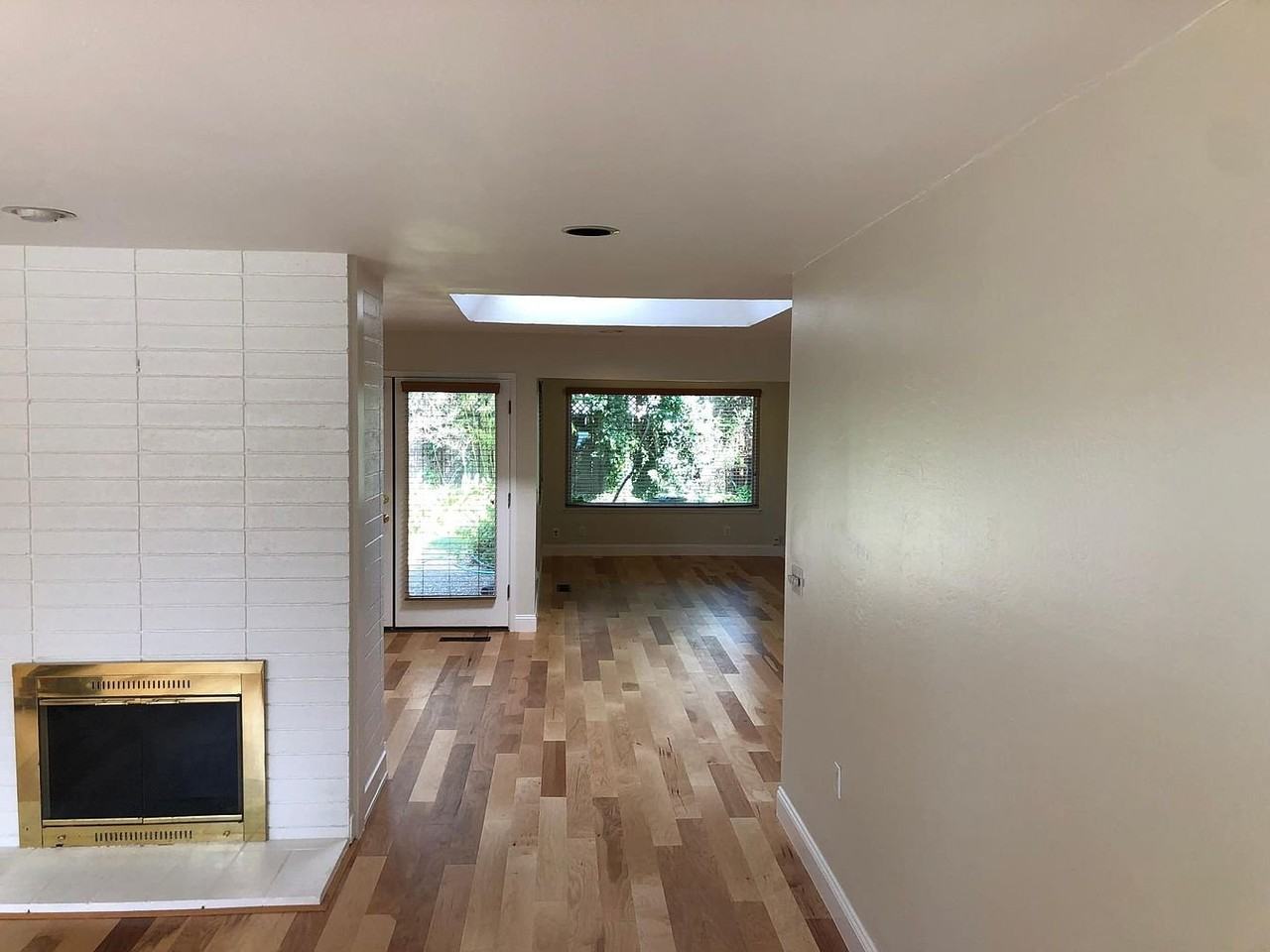 969 Madison Dr - Photo 3 of 13