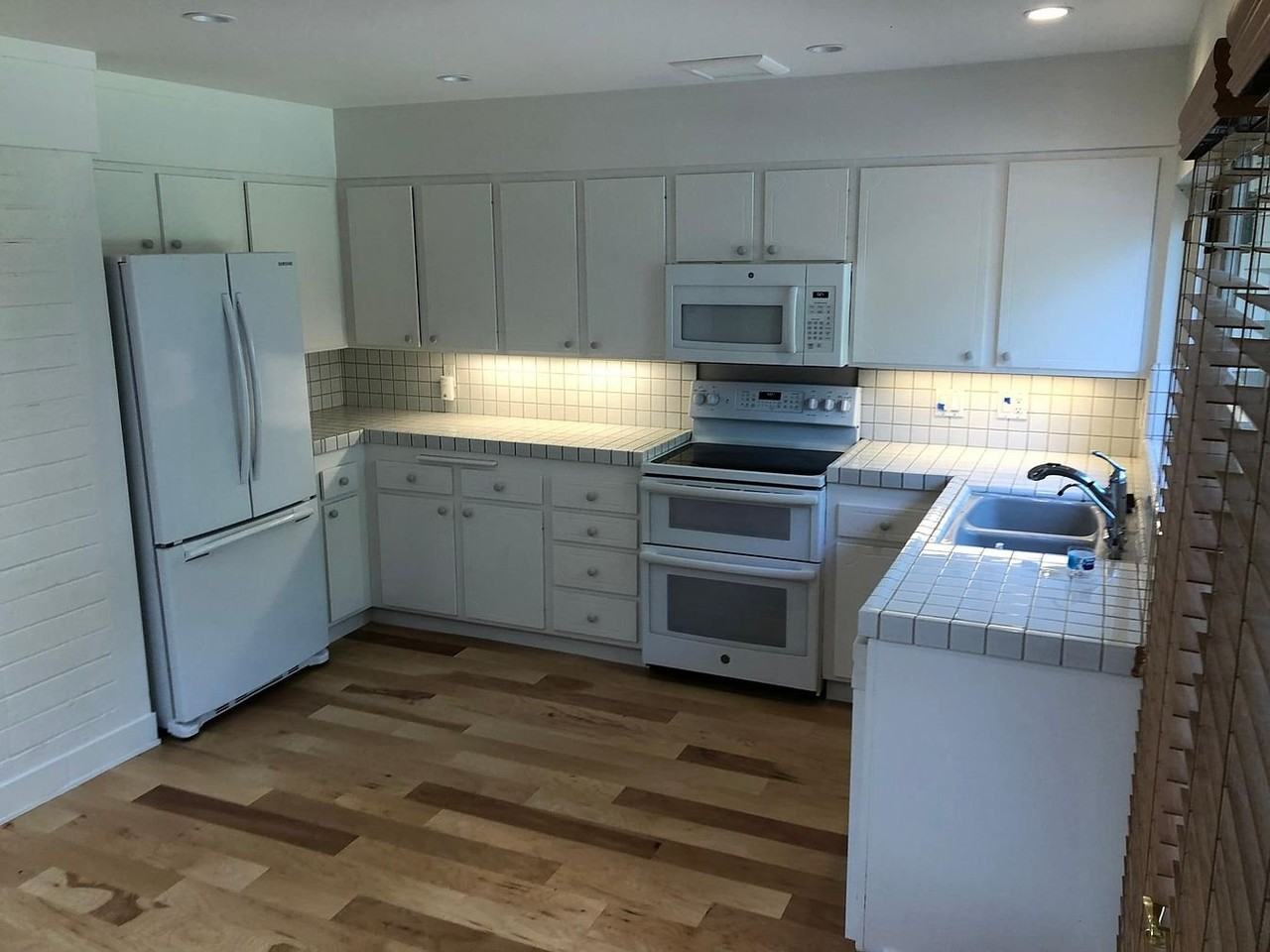 969 Madison Dr - Photo 5 of 13