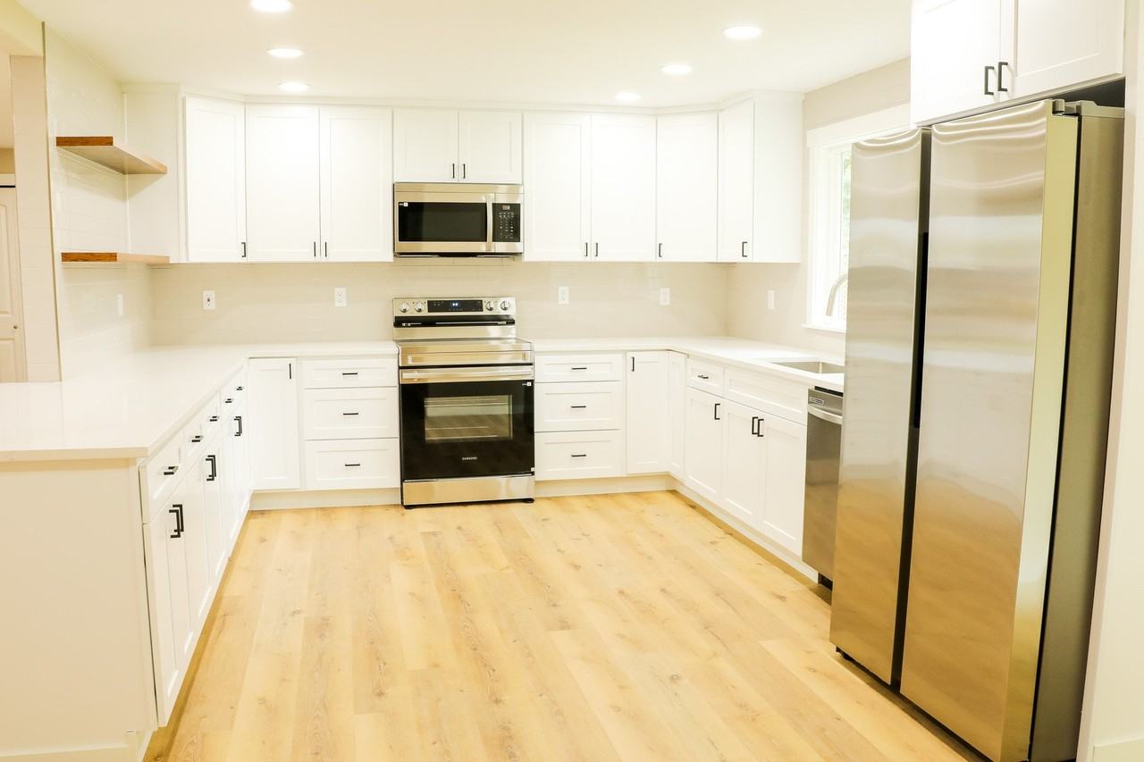 12310 67th Avenue Ct E - Photo 5 of 20
