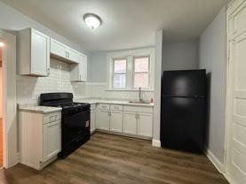 2843 W Berteau Ave #2 - Photo 1 of 1