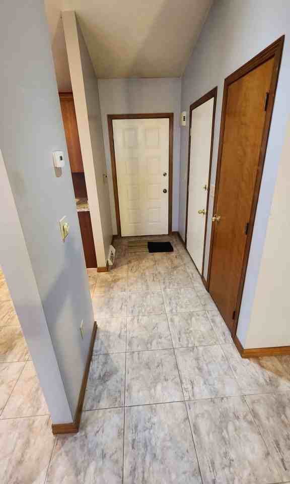 2416 E Ridge Ter #1 - Photo 6 of 16