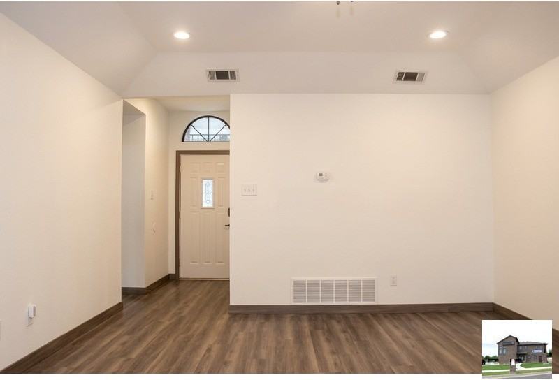 615 Atkinson Ave - Photo 4 of 18