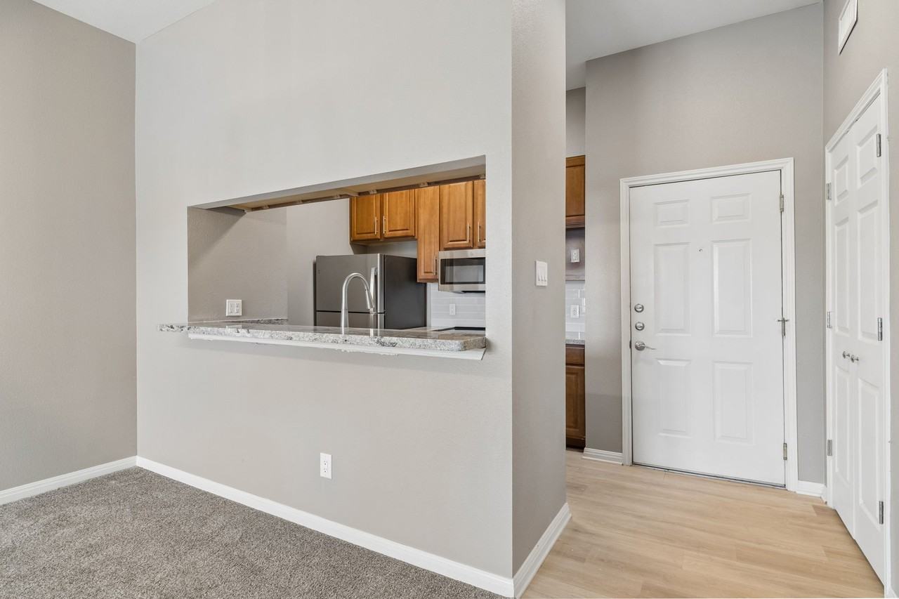 509 Dukeway #3 - Photo 6 of 16