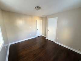featured image of 231 Franklin St #2