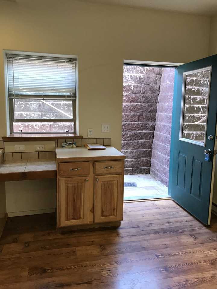 1288 Rimrock Dr #B - Photo 3 of 4