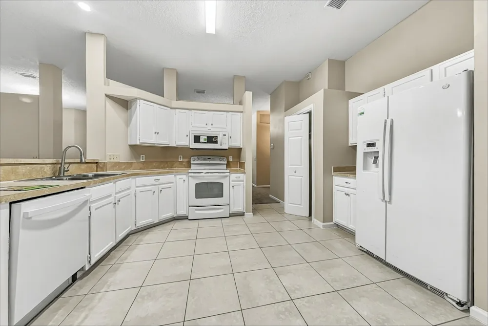 4732 Cumberland Cove Ct #NA - Photo 3 of 8