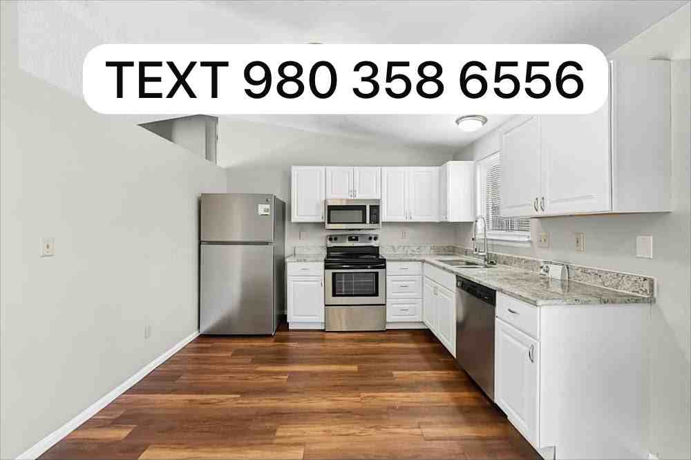4178 S Bahama St #NA - Photo 5 of 13