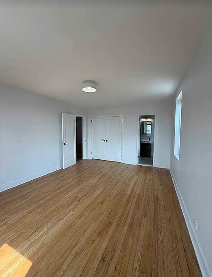 445 W 240th St #5P - Photo 4 of 12