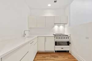 featured image of 55 White St #6L