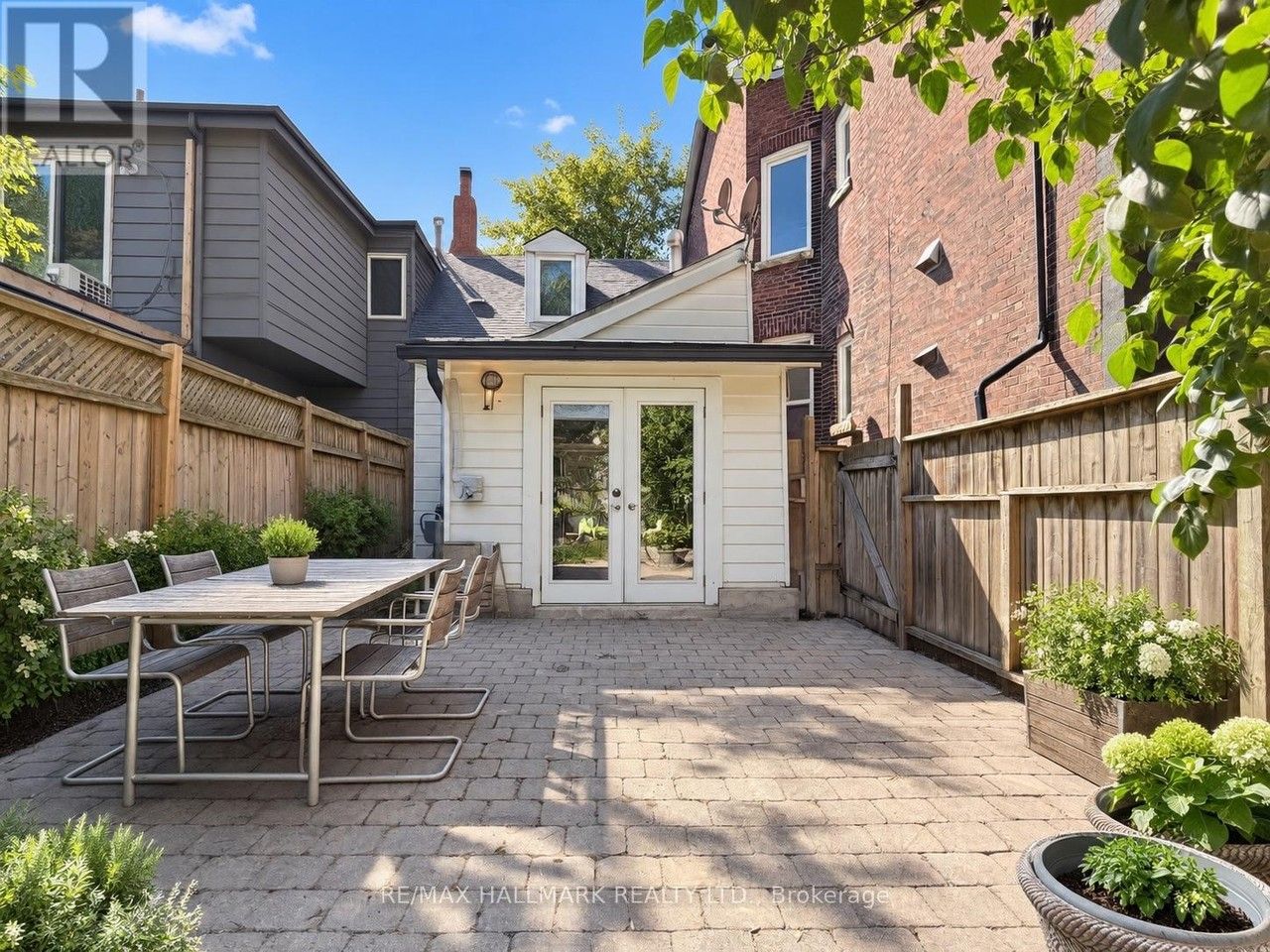 193 Boulton Avenue - Photo 2 of 9