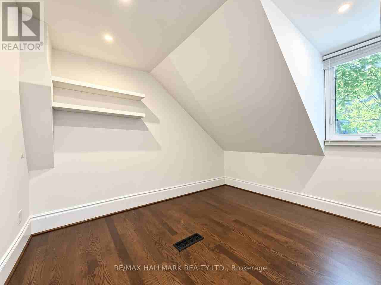 193 Boulton Avenue - Photo 6 of 9